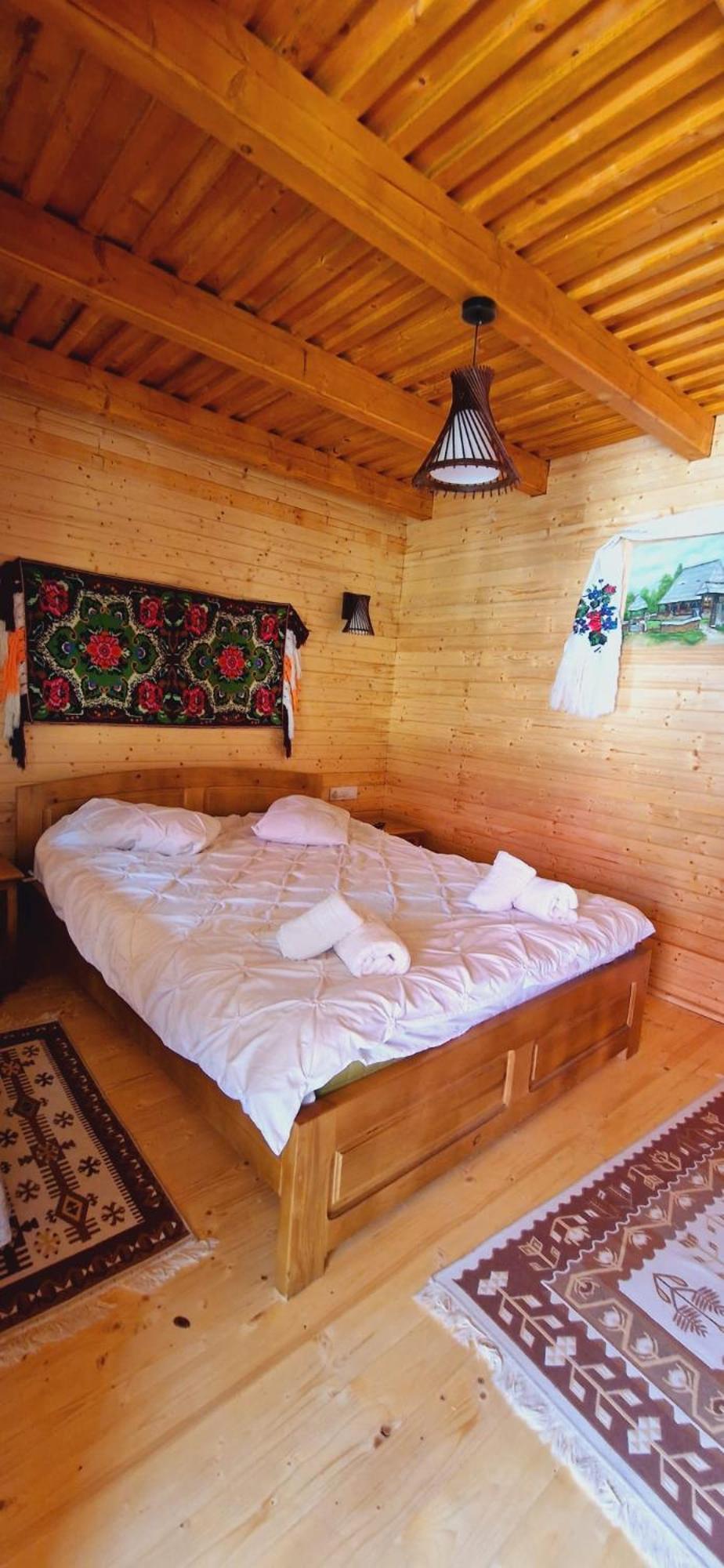 Pensiunea Malinul Birsana Room photo